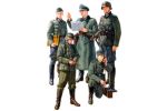 1:35 WWII Fig-Set Dt.Oberbefehl